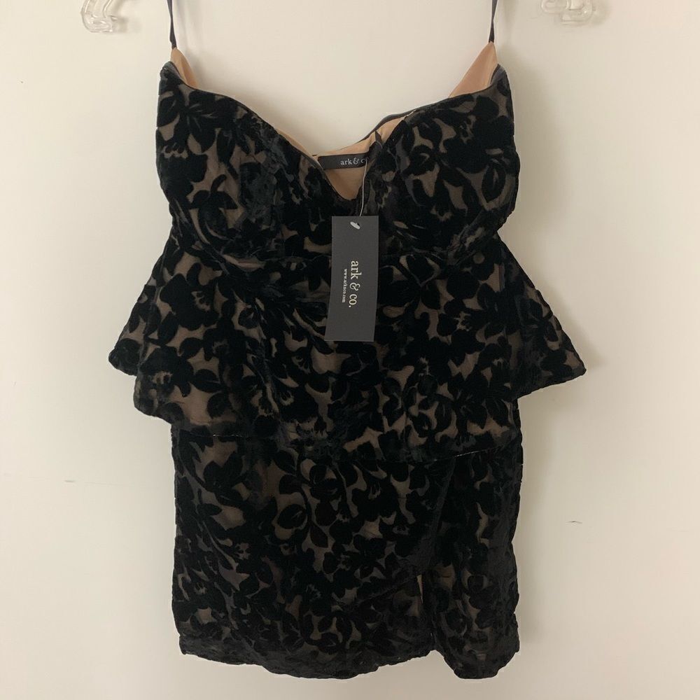 NEW Ark & Co Velvet Peplum Strapless Mini